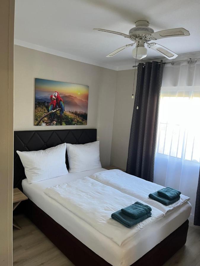 Appartement Villa-Celine Торрев'єха Екстер'єр фото