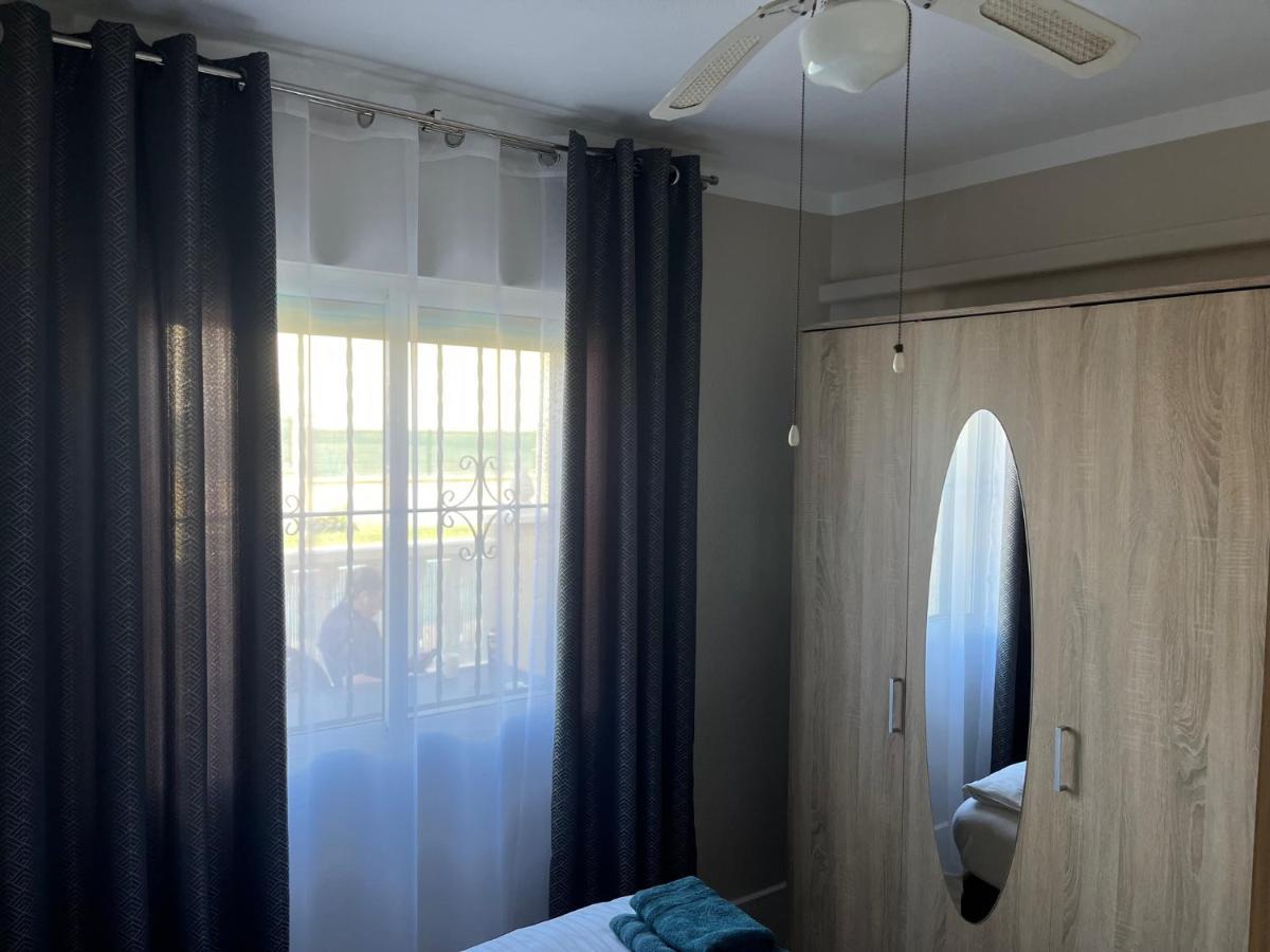 Appartement Villa-Celine Торрев'єха Екстер'єр фото